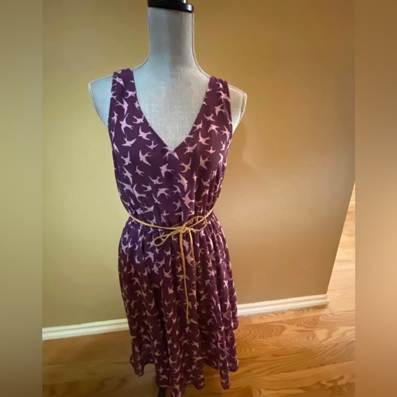 Kismet Purple Bird Dress size Medium - Picture 7 of 7